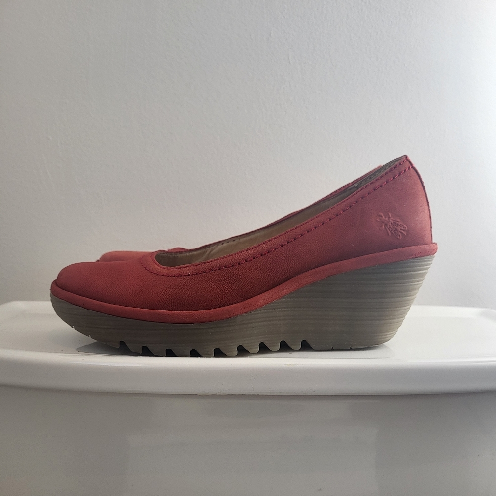 Fly London Loafer Wedge Slip On Red sz 38/7.5